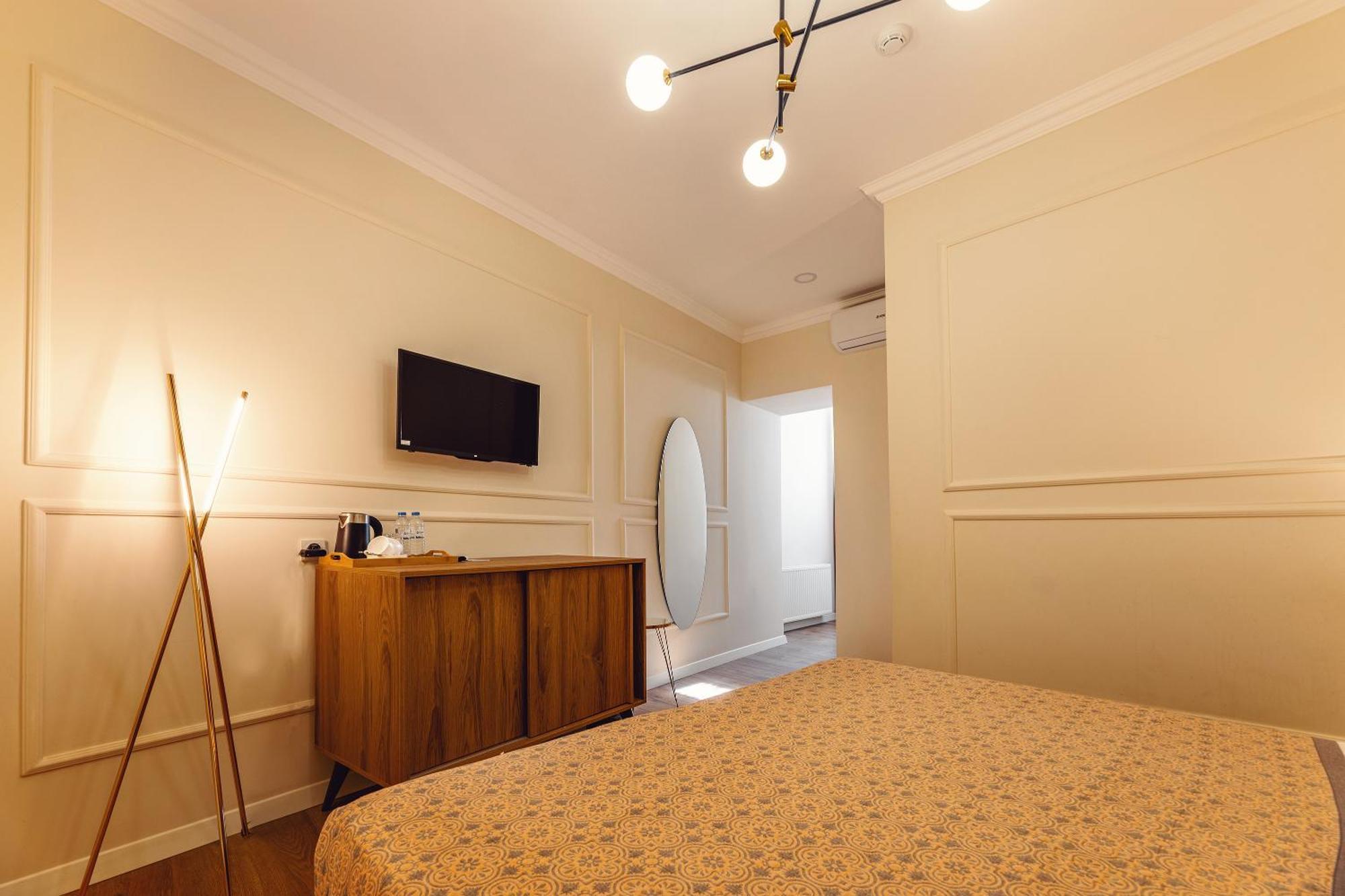 Boutique Hotel Manufactura Tbilisi Exterior foto