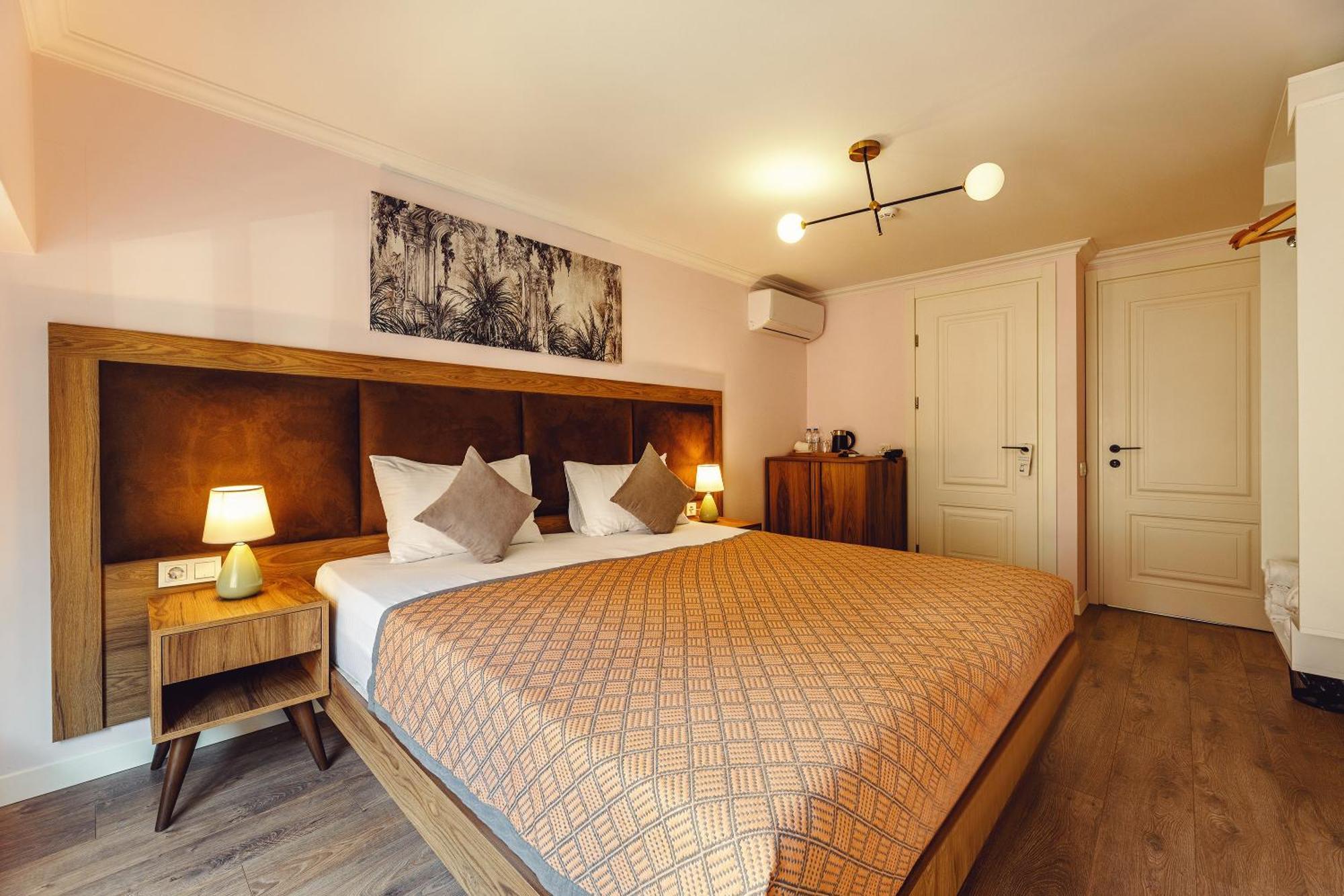 Boutique Hotel Manufactura Tbilisi Exterior foto