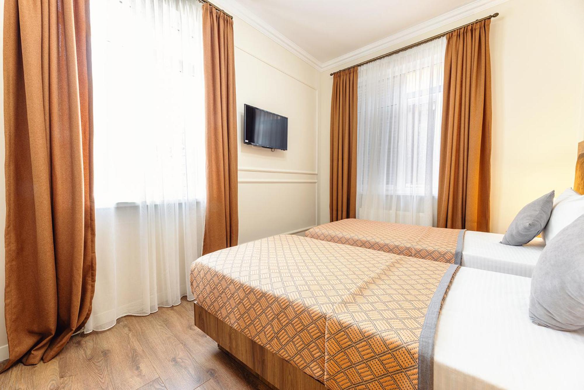 Boutique Hotel Manufactura Tbilisi Exterior foto